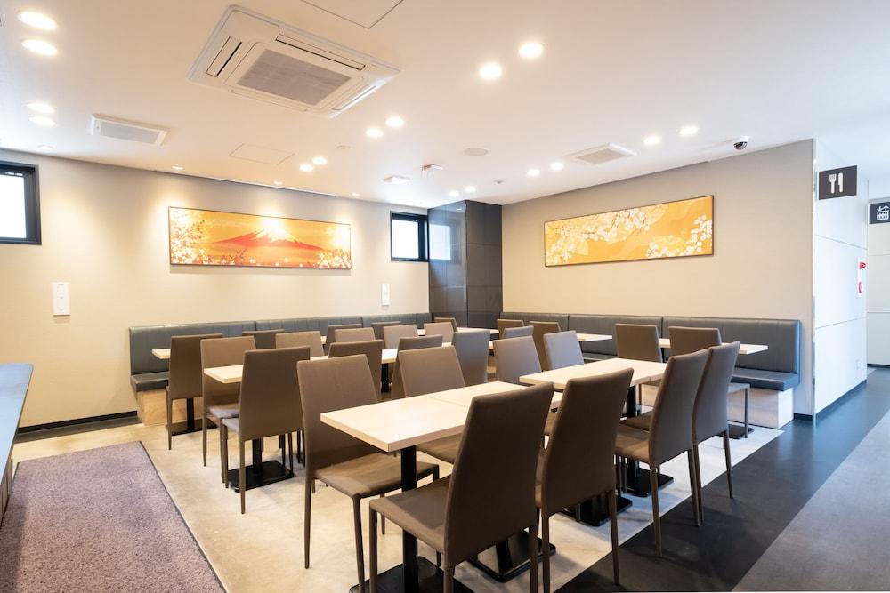 Shinsaibashi-Higashi Crystal Hotel Osaka Exterior foto